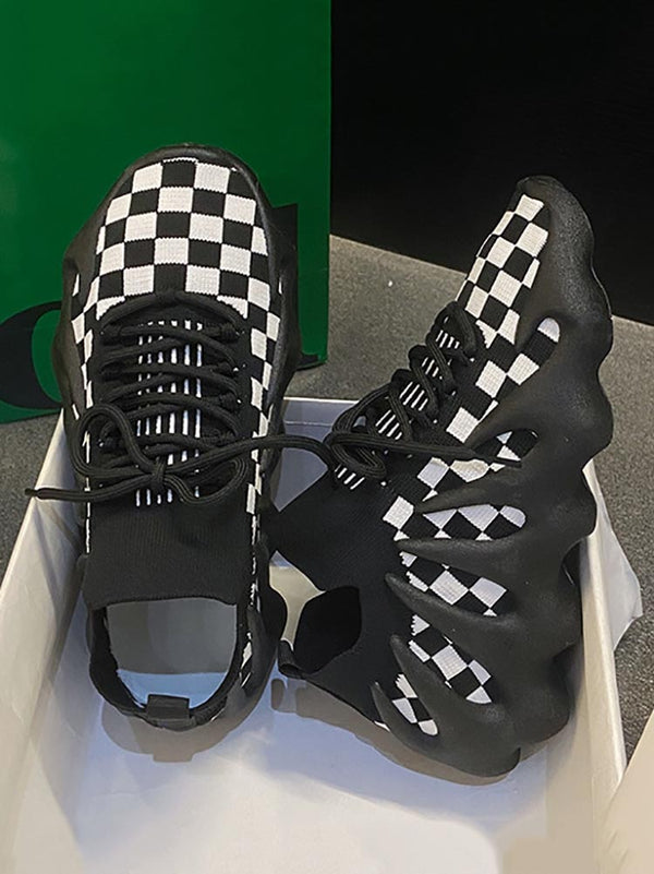 Adidas Yeezy 450 - Chaussure homme et femme  à 42000 - Petites annonces gratuites - Achat et vente à Abomey-Calavi, Bénin