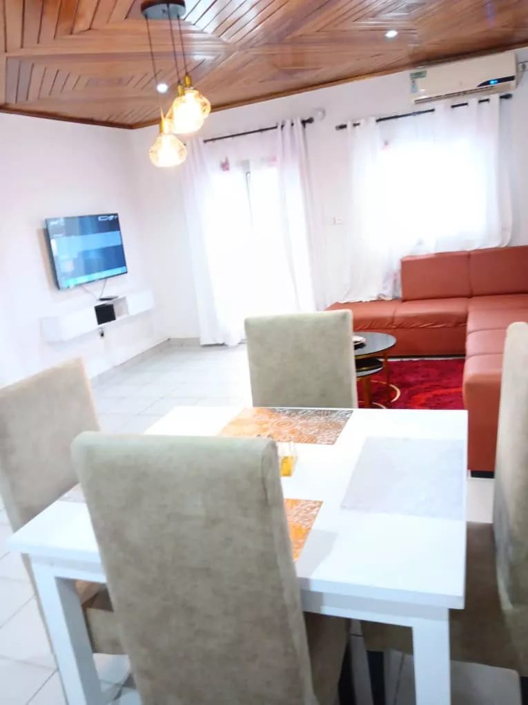Appartements meublés  à 25000 - Petites annonces gratuites - Achat et vente à Douala, Cameroun